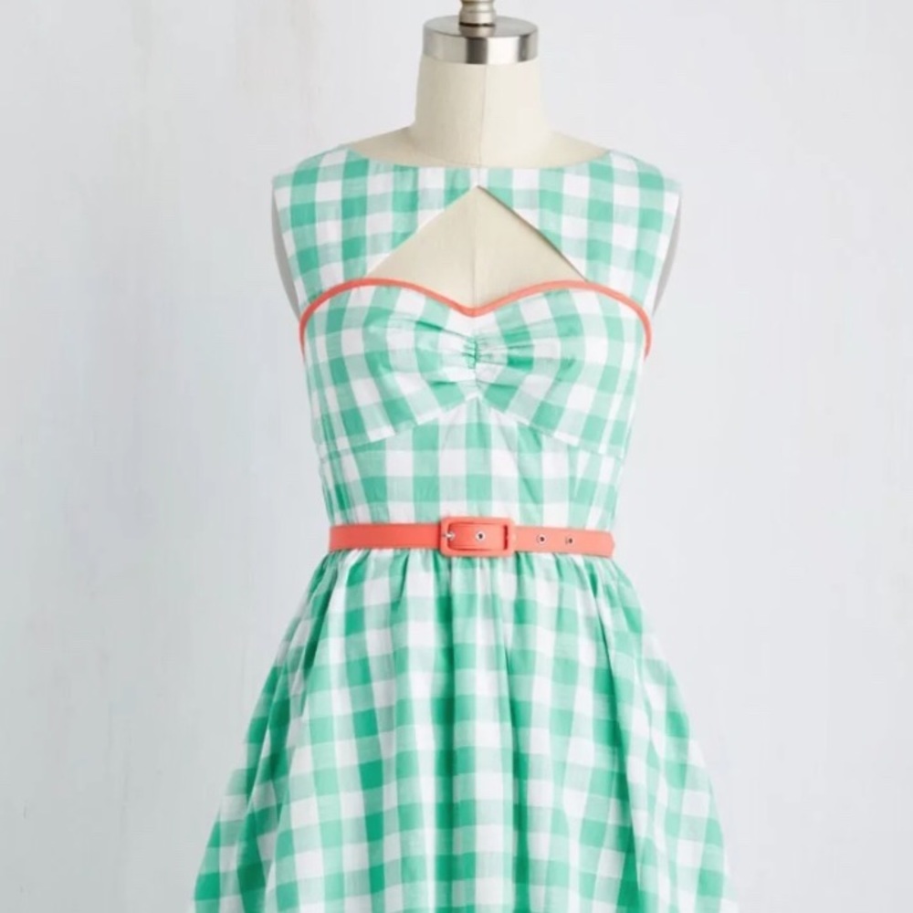 Sexy green white dress w pockets Mod Cloth Preppy Size Large